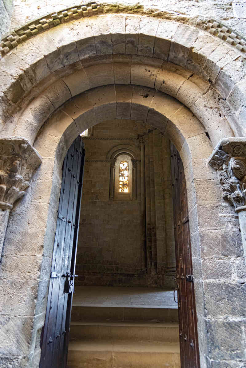 Huesca - Loarre - castillo de Loarre 26.jpg